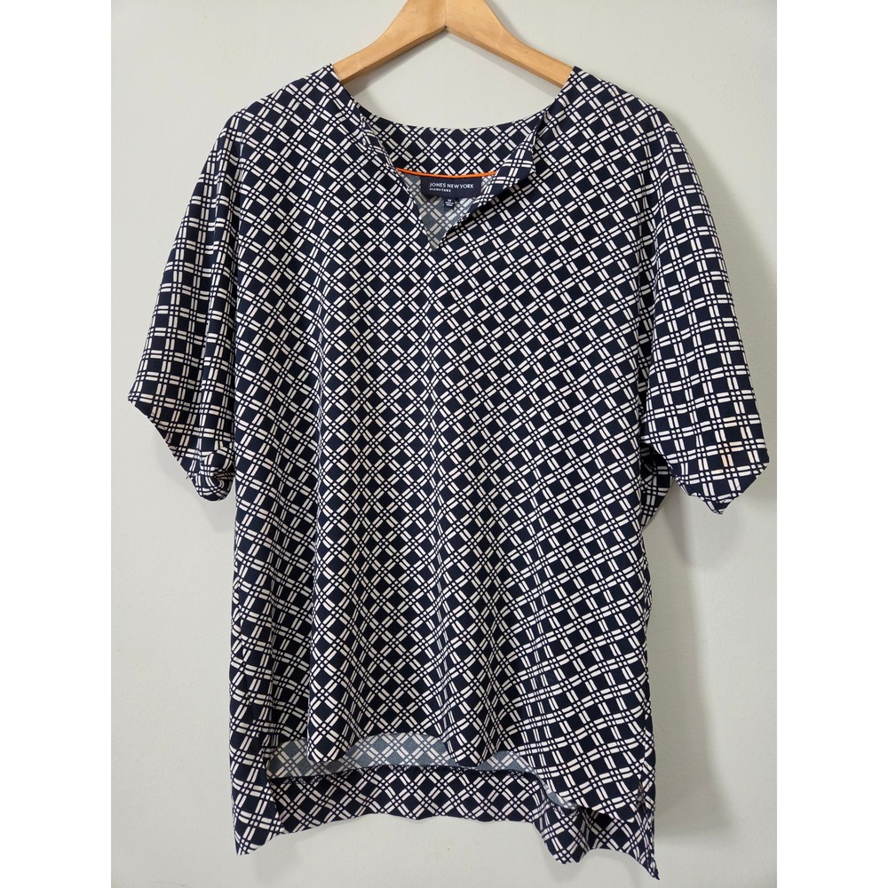 Jones New York Signature Navy White Geometric Lattice Split Neck Blouse Top M
